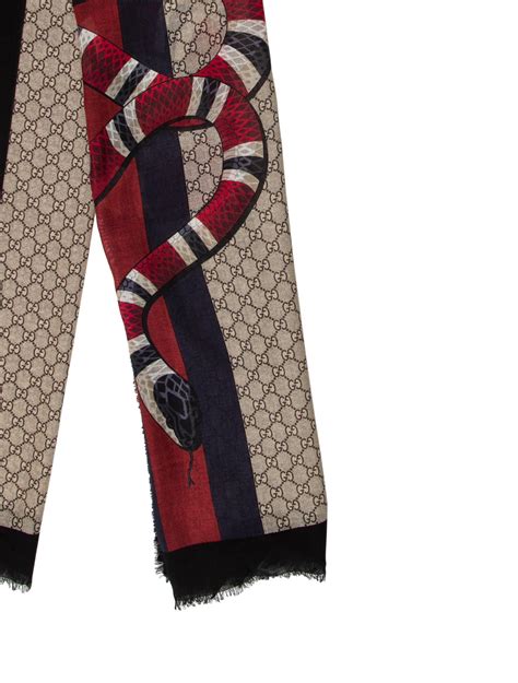 gucci scarf snakes|gucci silk neck handbags.